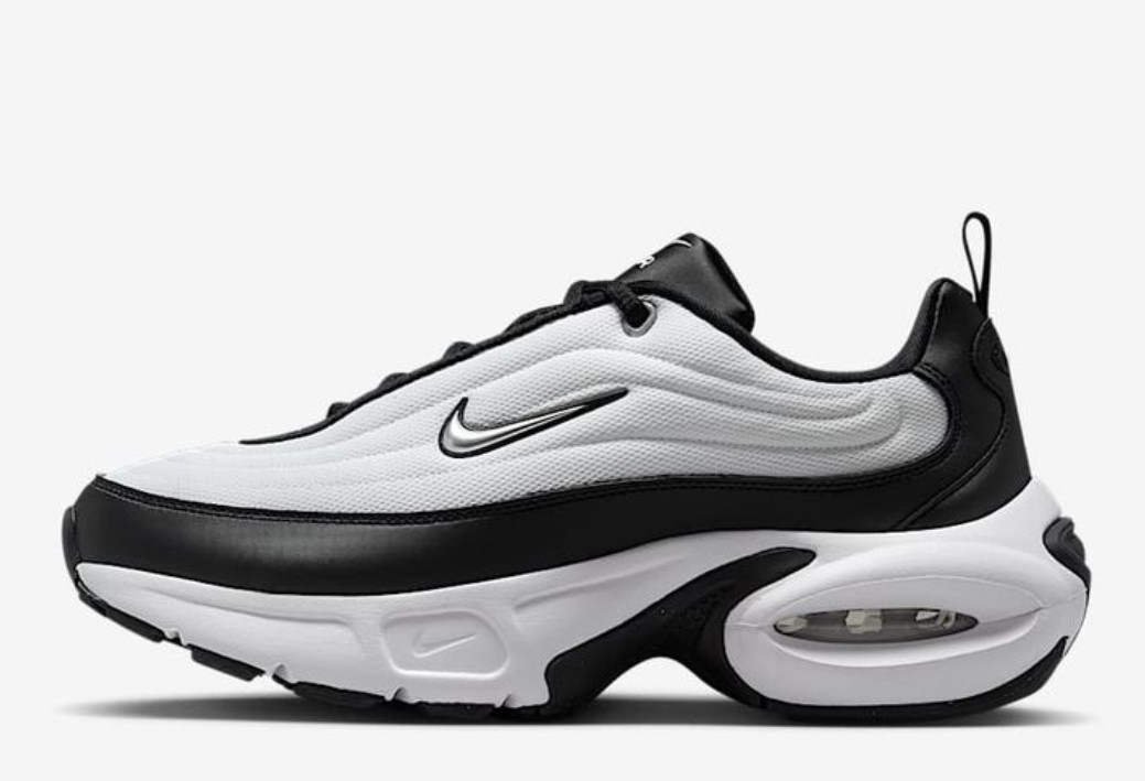 Nike Portal Black and White